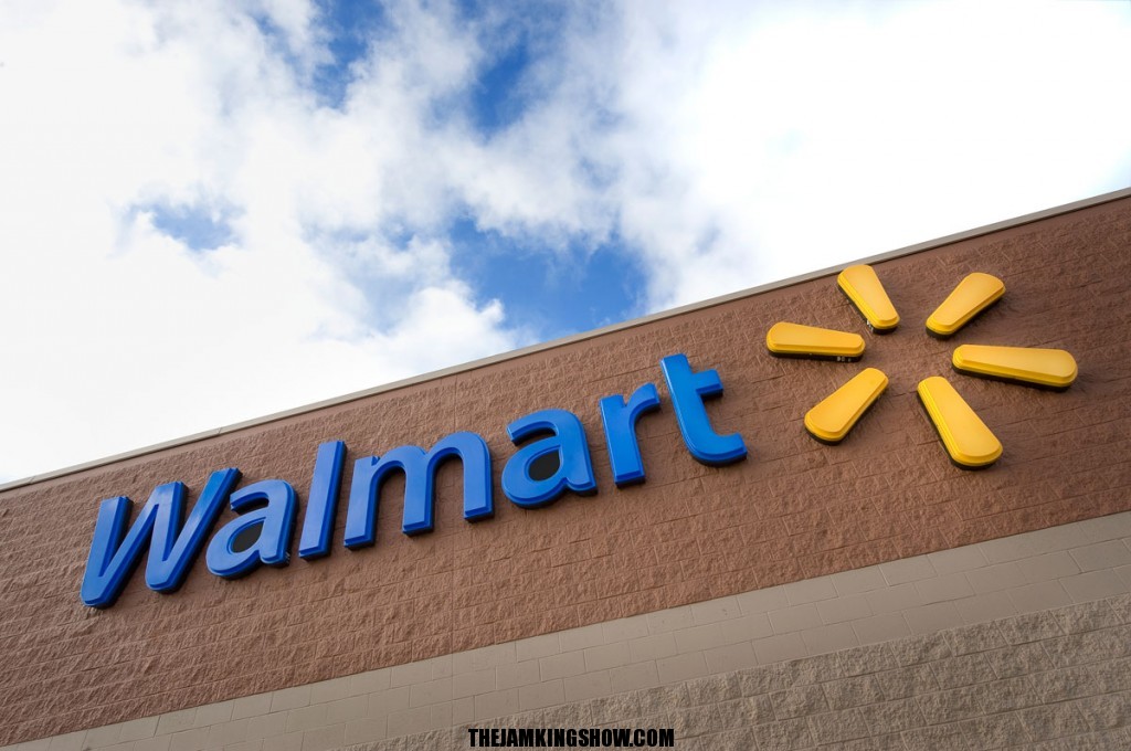 Arizona Walmart employees rob store to fund sex change