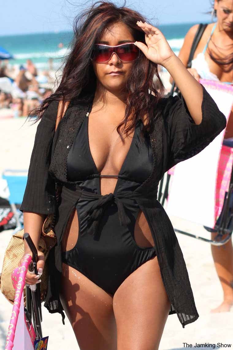 Bathing Plus Suit Does Not Equal Snooki. 