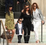 bey-in-paris_94