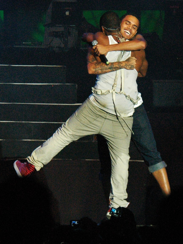 Chris Brown And Usher Mash It Up Onstage In Jamaica!