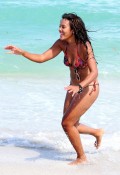 AngelaSimmonsBikini1
